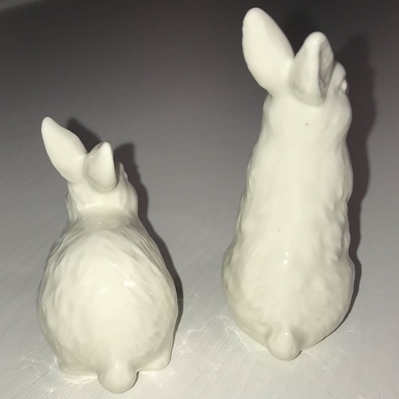 Ceramic Bunny Rabbit Salt and Pepper Shaker Set New in Box - Picture 6 of 8